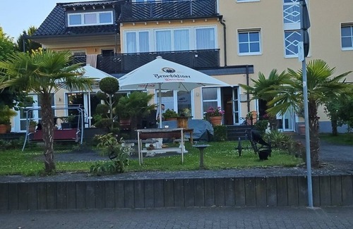 Kripp Apartment | Ferienwohnung/app. für 4 Gäste mit 75m² in Remagen
