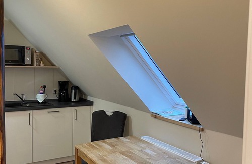 Elmlohe Apartment | Ferienwohnung/app. für 2 Gäste mit 29m² in Geestland