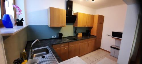 Brohltal Apartment | Ferienwohnung Bausenbergblick