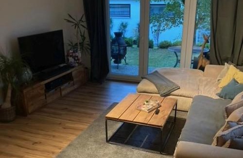 Nuttlar Apartment | Ferienwohnung Berg Zeit