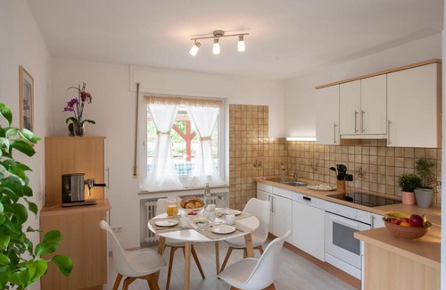 Klotten Apartment | Ferienwohnung Burgblick Coraidelstein