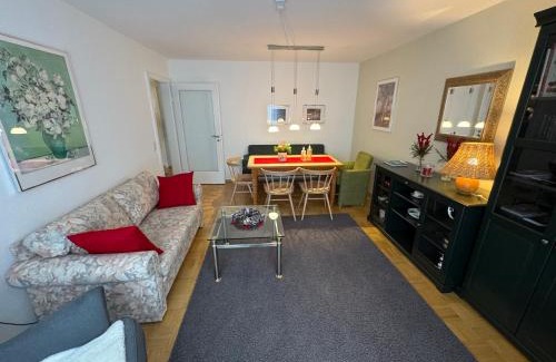 Unterwiehre-Nord Apartment | Ferienwohnung Sonja