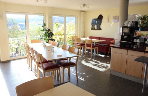 Lehrensteinsfeld Apartment | Ferienwohnung Steinacker - Gästehaus Zum Wolffenturm
