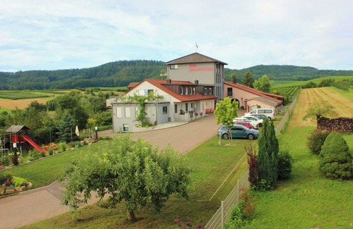 Lehrensteinsfeld Apartment | Ferienwohnung Steinacker - Gästehaus Zum Wolffenturm