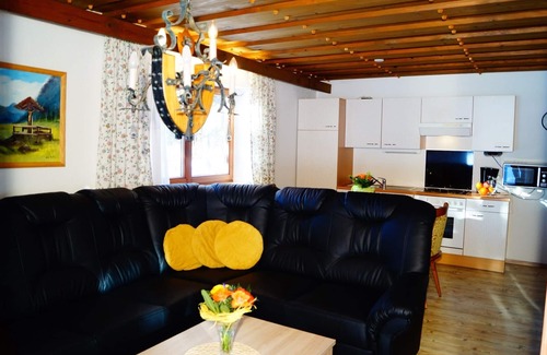 Marktschellenberg Apartment | Ferienwohnung 10 Göll für 1-4 Personen
