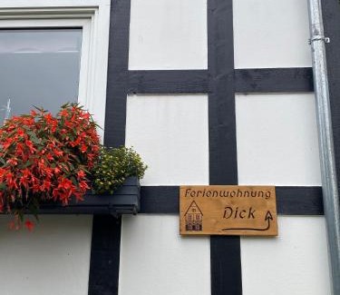Oberkirchen Apartment | Ferienwohnung Dick
