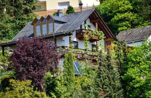 Birlenbach Apartment | Ferienwohnung Doegen im schönen Lahntal
