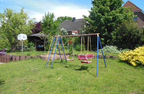Schlutup Apartment | Ferienwohnung Familie Hübner