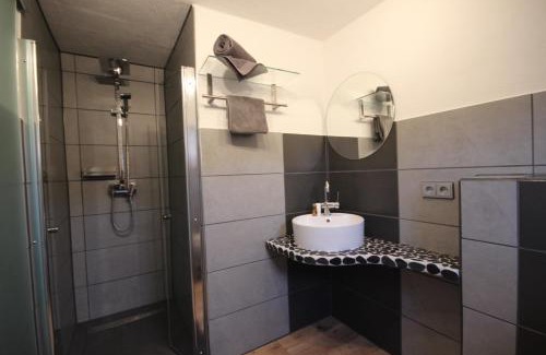Fischach Apartment | Ferienwohnung Fischach