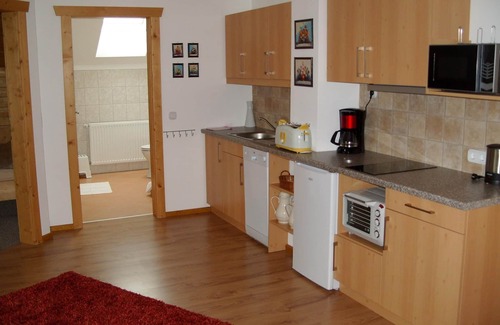 Seeboden Apartment | Ferienwohnung Goldeck für 2-5 Personen mit Balkon - Ferienwohnungen Sonnberger