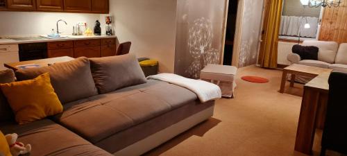 Stadtbezirk West Apartment | Ferienwohnung Halle/Lettin