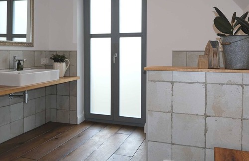 Kolonie Cabin | Ferienwohnung - Hofstelle No. 133