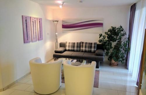 Meersburg Apartment | Ferienwohnung im Atelierhaus