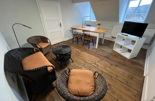 Wurzbach House | Ferienwohnung im ehem Rittergut