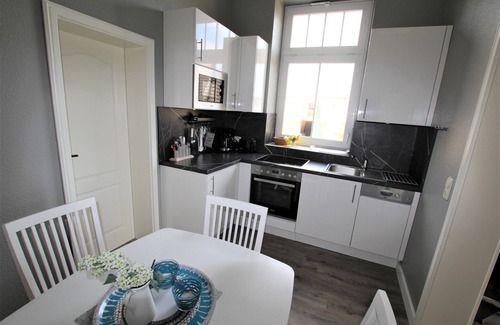 Katharinenhof Apartment | Ferienwohnung im Gutshaus "u4"