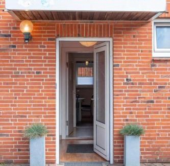 Itzehoe Apartment | Ferienwohnung im Herzen von Itzehoe mit eigenem Eingang