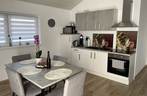 Niederlustadt Apartment | Ferienwohnung im Pfalz