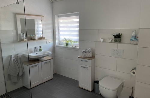 Niederlustadt Apartment | Ferienwohnung im Pfalz
