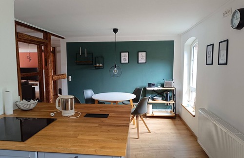 Hehlen Apartment | Ferienwohnung im Schönen Weserbergland, Direkt an der Weser
