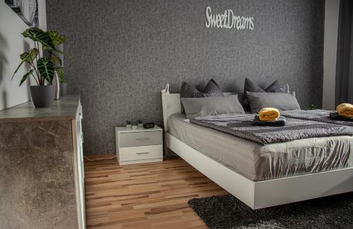Glosingen Apartment | Ferienwohnung in Arnsberg mit Süd-Terrasse