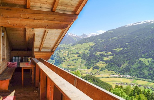 Aschau Im Zillertal Apartment | Ferienwohnung in Aschau