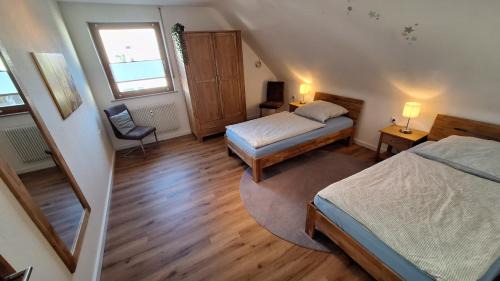 Hallerndorf Apartment | Ferienwohnung in Schnaid