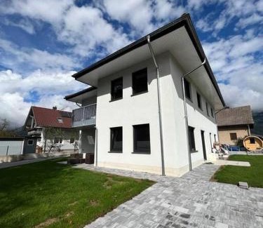 Gailitz Apartment | Ferienwohnung Janzen Arnoldstein