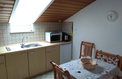 Riedering Apartment | Ferienwohnung Kampenwand, 55 qm Obergeschoss, 2 separate Schlafzimmer
