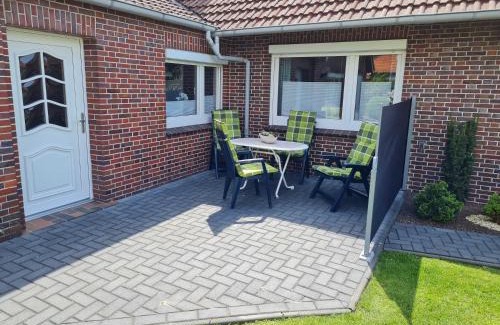 Nordgeorgsfehn Apartment | Ferienwohnung Kanalblick 35520