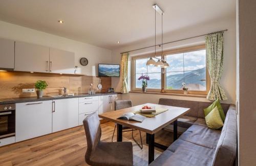 Emberg Apartment | Ferienwohnung Kircher