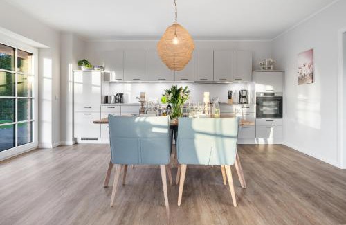 Osterhever Apartment | Ferienwohnung Lake House -Hunde willkommen-