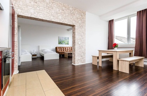Langenfeld Apartment | Ferienwohnung Langenfeld 03, 90qm, 2 Schlafzimmer, 1 Wohn-/Schlafraum, max. 8 Personen