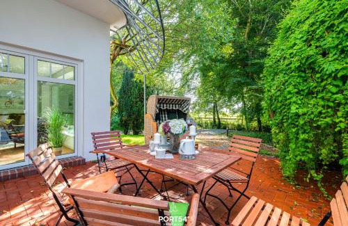 Hedwigenkoog Apartment | Ferienwohnung Majorshof Auster Büsum