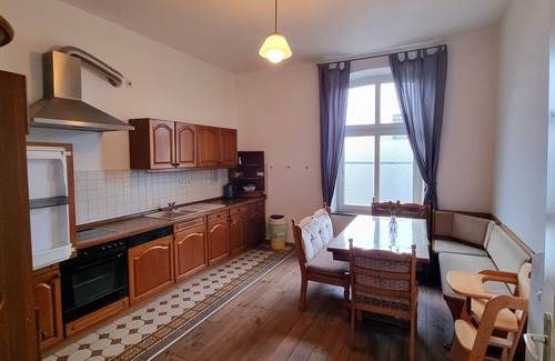 Kervenheim Condo | Ferienwohnung Maria - Mit Platz und Flair