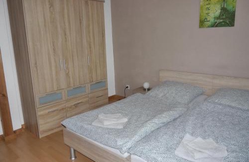 Milmersdorf Apartment | Ferienwohnung mit Terrasse - 10 Minuten von Templin