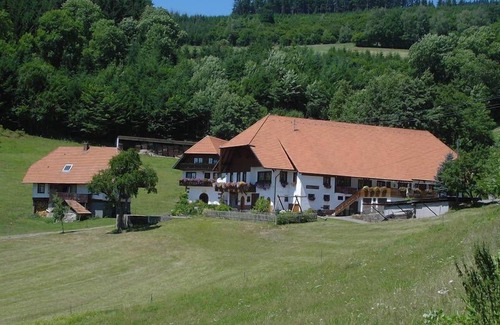 Hausach Apartment | Ferienwohnung Nr. 2, 65qm, 2 Schlafräume, max. 4 Pers.