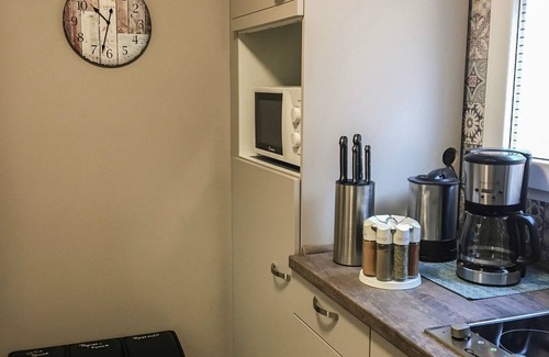 Schwabstedt Apartment | Ferienwohnung Nr. 2-Apartment-Private Bathroom