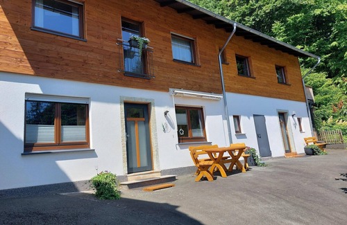 Medebach House | Ferienwohnung Oberschledorner Wald