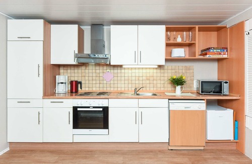 Stedesdorf Apartment | Ferienwohnung Ost - Ferienhof Tannen in Thunum bei Bensersiel