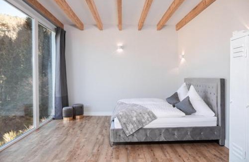 Elmstein Apartment | Ferienwohnung Otto-Dill-Halle