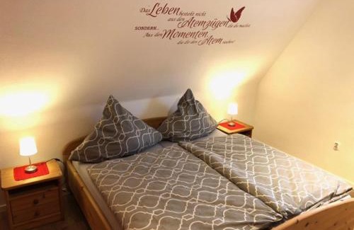 Velmede Apartment | Ferienwohnung Päusken im Hochsauerland- E- Bike und Auto laden möglich