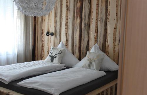 Hornberg Apartment | Ferienwohnung Röck