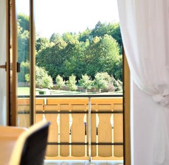 Obertrubach Apartment | Ferienwohnung Röhrer