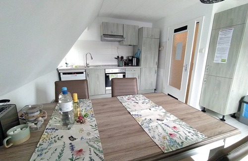 Meschede Apartment | Ferienwohnung Ruhe am Walde