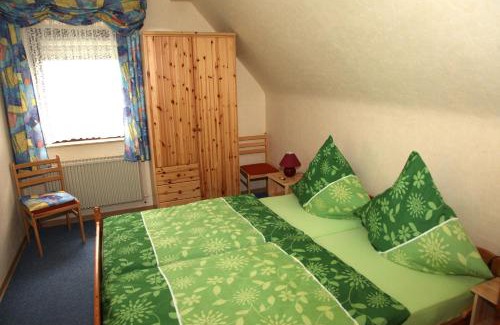 Hillscheid Apartment | Ferienwohnung Sauer
