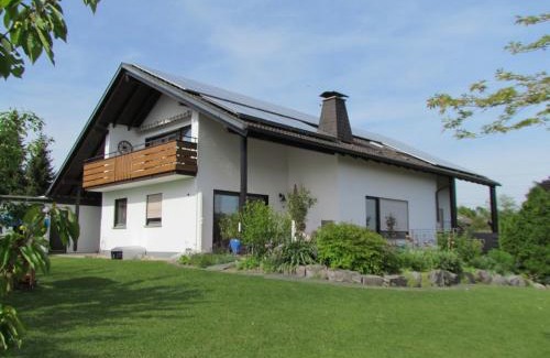 Binzgen Apartment | Ferienwohnung Schleibinger