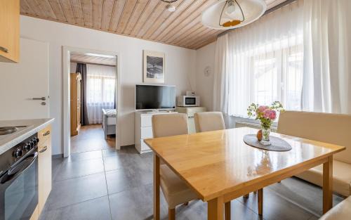 Reifing Apartment | Ferienwohnung Schnappenblick