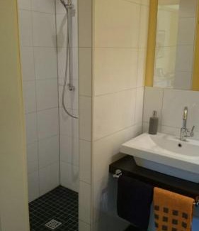 Wiefelstede Apartment | Ferienwohnung Sommerhus