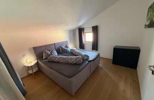 Tittmoning Apartment | Ferienwohnung Stadtplatz 28 Tittmoning Burghausen Salzburg Familie