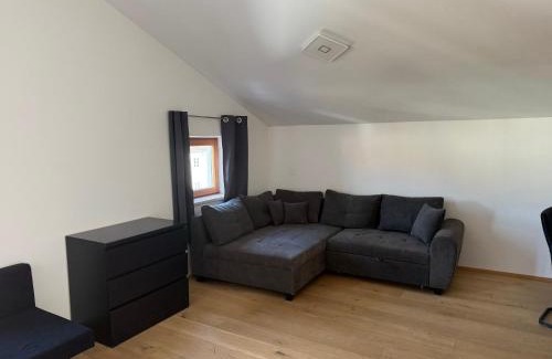 Tittmoning Apartment | Ferienwohnung Stadtplatz 28 Tittmoning Burghausen Salzburg Familie